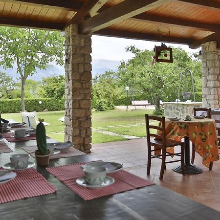 Il Ciavattone Bed And Bike Bed and Breakfast Sulmona Exteriör bild