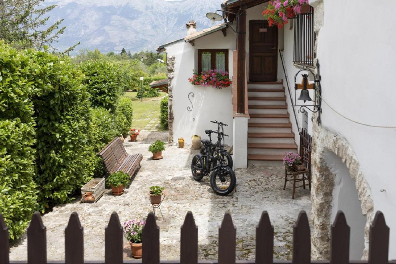 Il Ciavattone Bed And Bike Bed and Breakfast Sulmona Exteriör bild