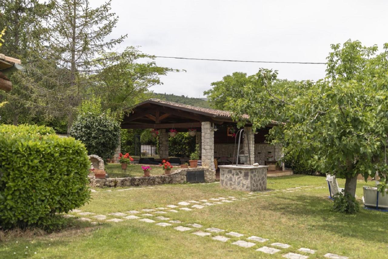Il Ciavattone Bed And Bike Bed and Breakfast Sulmona Exteriör bild