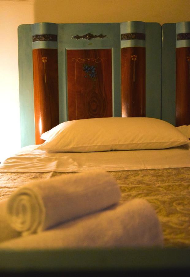 Il Ciavattone Bed And Bike Bed and Breakfast Sulmona Exteriör bild
